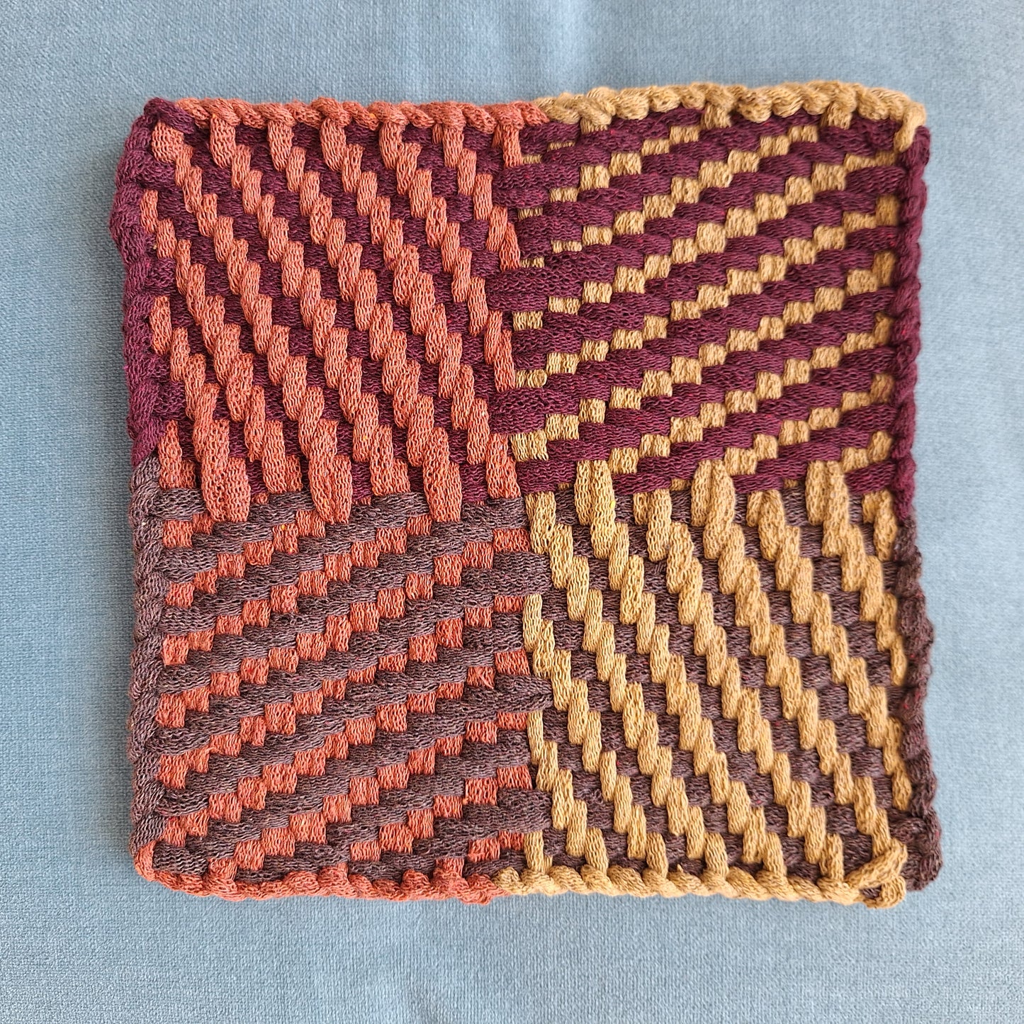 Tillage potholder pattern by MNPlatypus