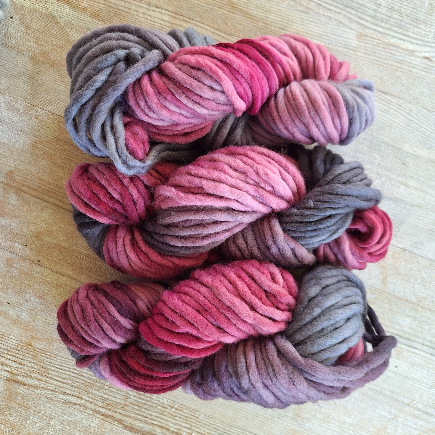 pink and grey pencil roving
