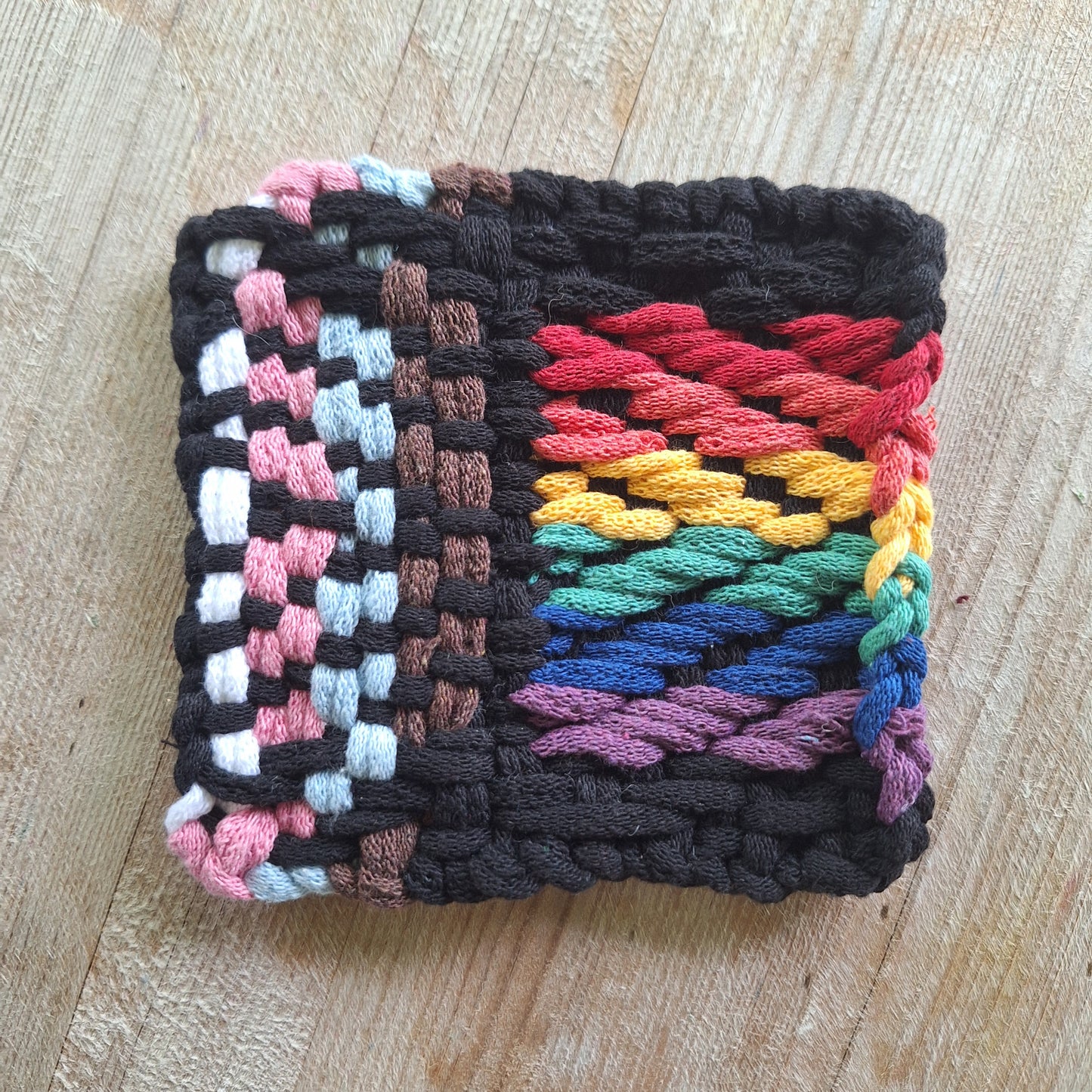 Traditional size clasped warp, split loop Pride Progress flag