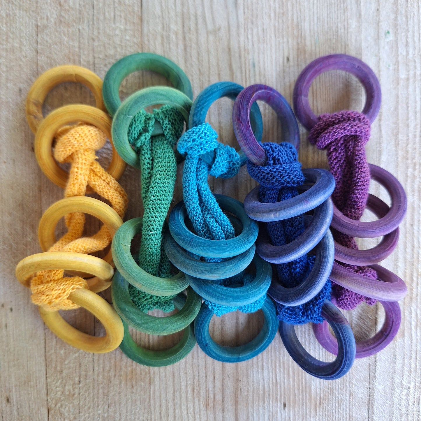 Initial colors of potholder rings