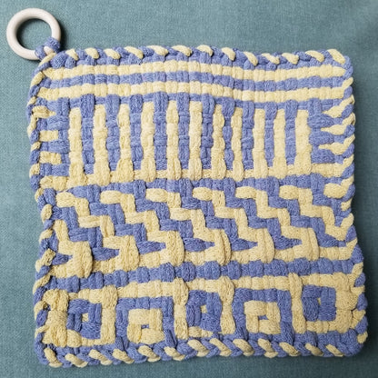 Shadow Weave Sampler potholder pattern by MNPlatypus