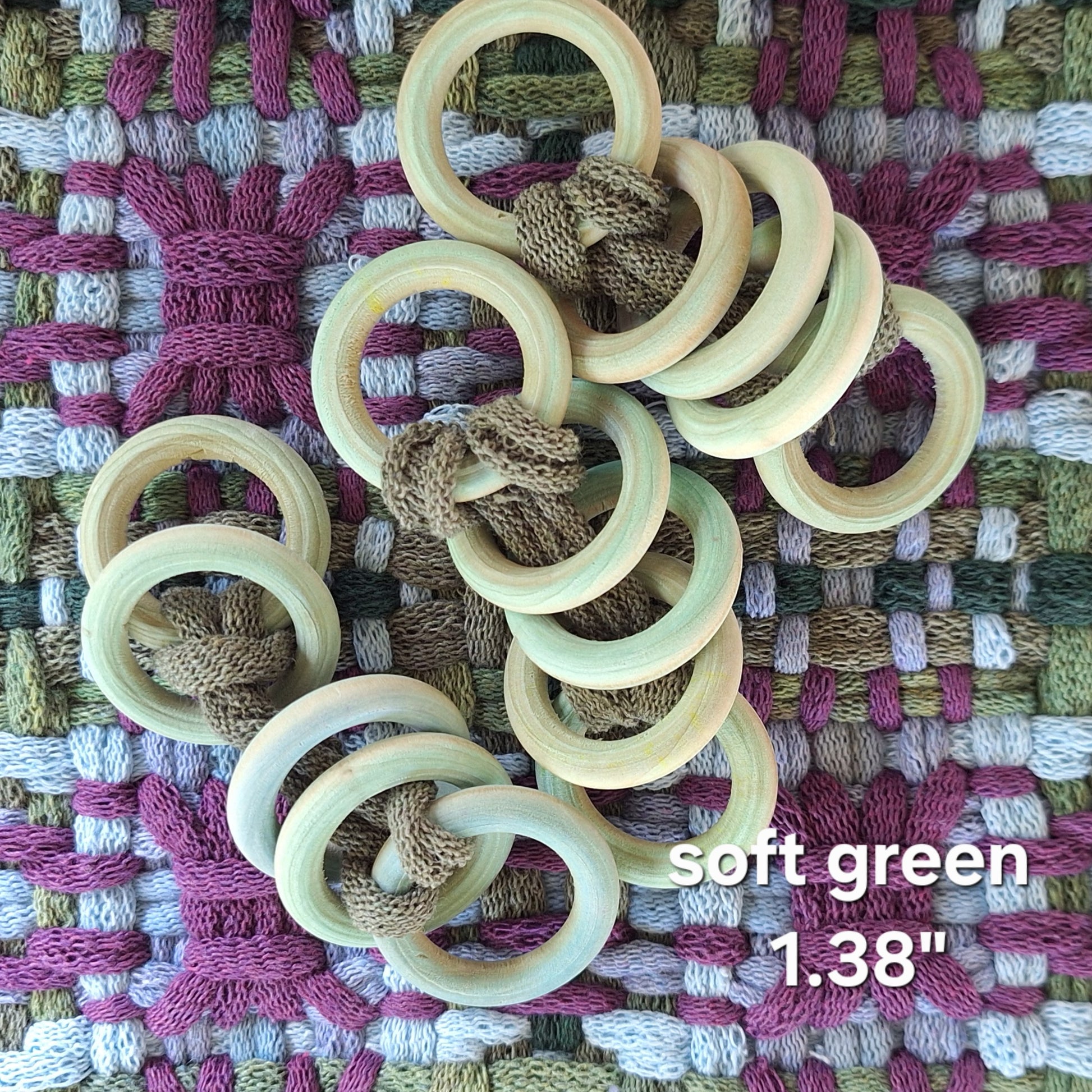 green potholder rings